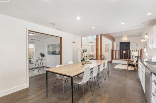 3026 Adeline St, Oakland CA 94608-4412 exterior