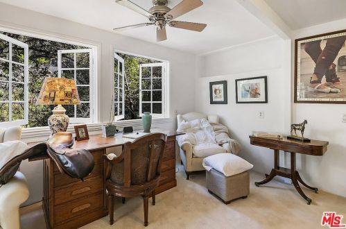 21658 Encina Rd, Topanga CA  90290-3524 exterior