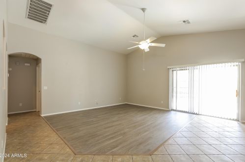 12409 Apache St, Avondale AZ  85323-3118 exterior