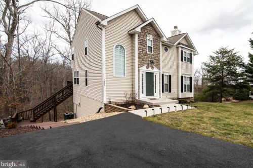3809 Alberta Dr, Fredericksburg VA  22408-7713 exterior
