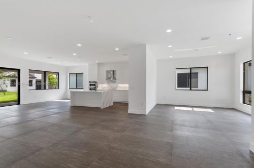 17636 45th Ave, Hollywood FL  33029 exterior