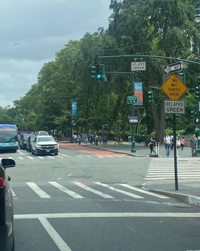 187 80th St, New York NY  10024-7101 exterior