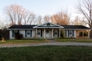 2494 Broad St, Cookeville, TN 38501-2133