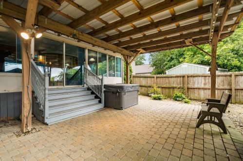 1508 Meadowlark Ln, Marysville OH  43040-8525 exterior