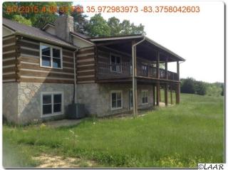 2335 Jim Henry Rd, Dandridge, TN 37725-6917