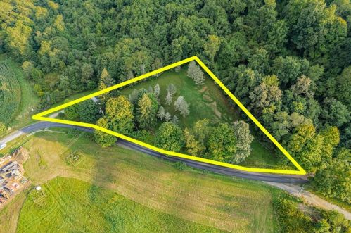 150 Dugan Hill Rd, Fairdale, PA 15320-2612