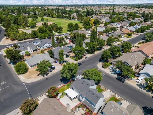 2800 Belharbour Dr, Modesto CA  95355-9201 exterior