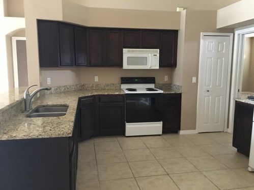 13813 Bluewater Cir, Orlando, FL 32828-8319