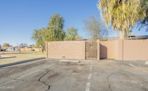 3646 67th Ave, Phoenix AZ  85033-4545 exterior
