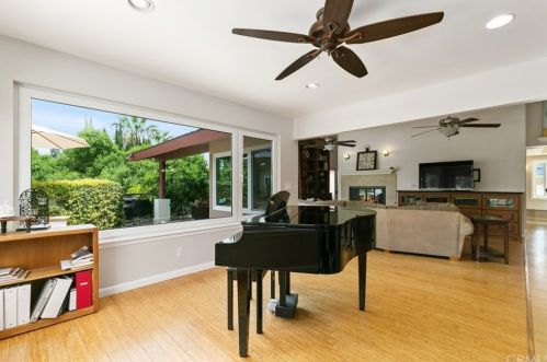 1539 Avolencia Dr, Fullerton CA 92835-3717 exterior