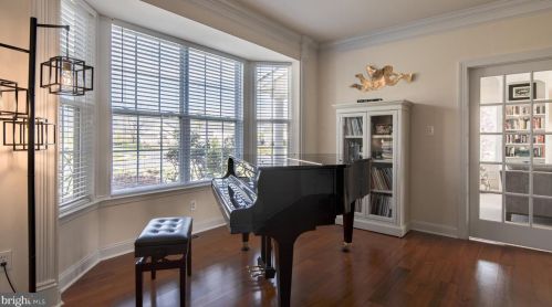 1 Cobalt Ct, Swedesboro NJ  08085-3644 exterior