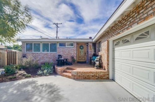 5551 Gala Ave, San Diego CA  92120-1807 exterior