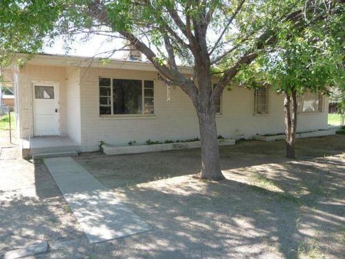 451 Curtis Ave, Willcox, AZ 85643-1709