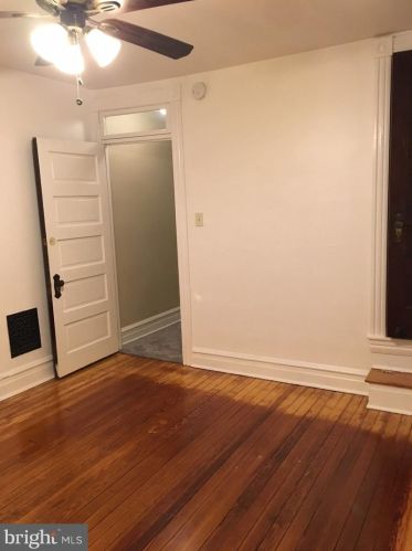 407 College Ave, Lancaster PA 17603-3319 exterior