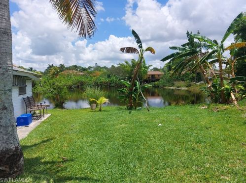 3940 Bennett Ln, Bonita Springs, FL 34134-4123