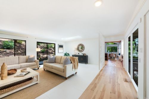 2410 Rancho Cabeza Dr, Santa Rosa CA  95404-2326 exterior