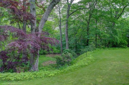 306 Walmsley Ln, South Kingstown RI  02874-3618 exterior
