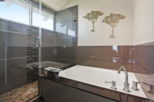 2225 Calle Margarita, San Dimas CA 91773-4468 exterior