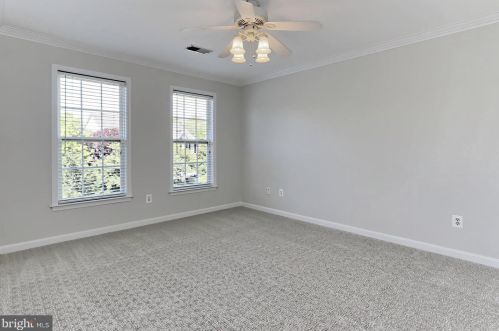 14286 Chalfont Dr, Haymarket VA  20169-2632 exterior