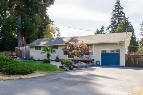 5426 Firwood Dr, Lynnwood, WA 98036-6115