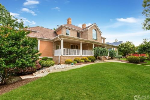 26 Buckingham Dr, East Brunswick, NJ 08816-3349