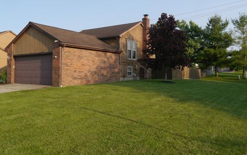 4053 Basswood Ave, Darbydale, OH 43123-9265