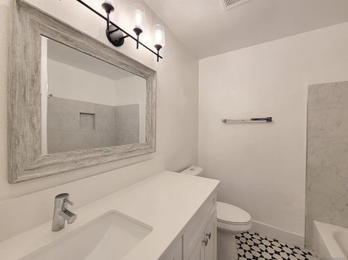 4791 Calle Los Santos, Oceanside CA  92057-5926 exterior