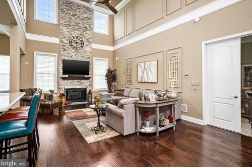 1748 Renaissance Blvd, Yardley PA  19067-6446 exterior