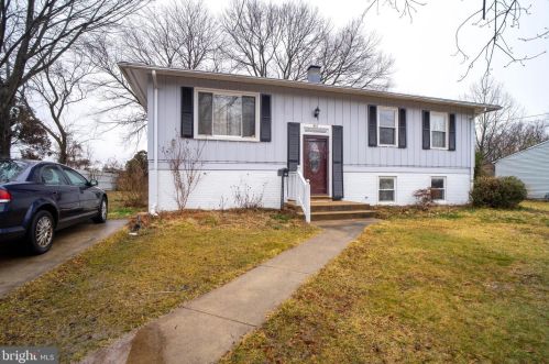 810 Alabama Dr, Herndon, VA 20170-5406