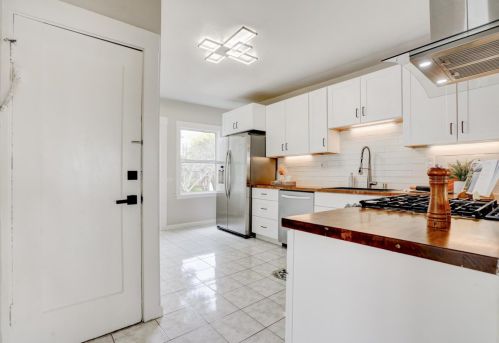 177 Elm Ave, San Bruno CA  94066-5402 exterior