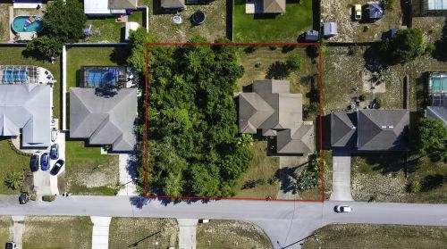 12479 Hanley Dr, Brooksville, FL 34608-1429