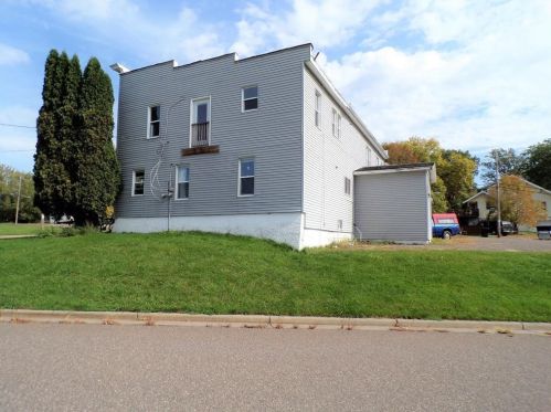 101 Ripley St, Cornell, WI 54732-8057