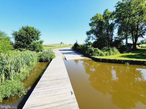 23478 Lands End Dr, Madison Mills VA  22960-3550 exterior