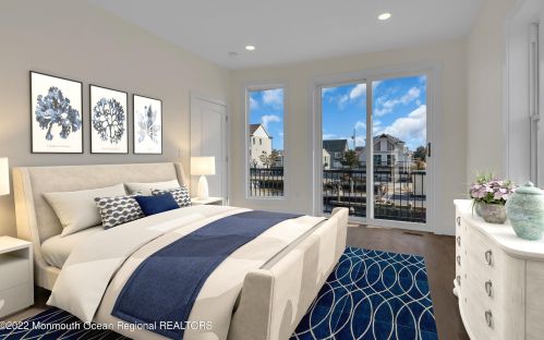 1217 Niihau Dr, Lacey NJ  08731-4702 exterior