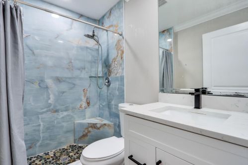 454 Saginaw Ave, Fort Pierce FL  34953-5990 exterior