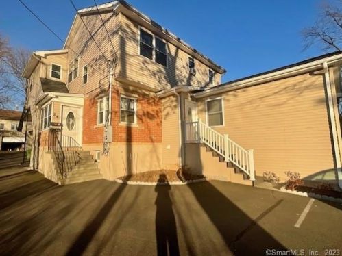 24 Duncan St, Wallingford, CT 06492-3117