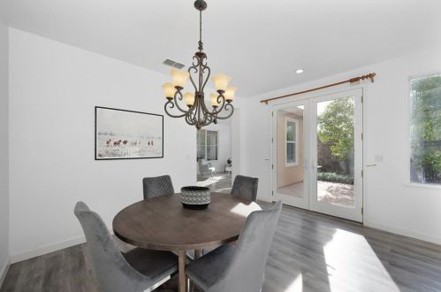 6040 Edgehill Dr, Folsom CA  95762-5474 exterior
