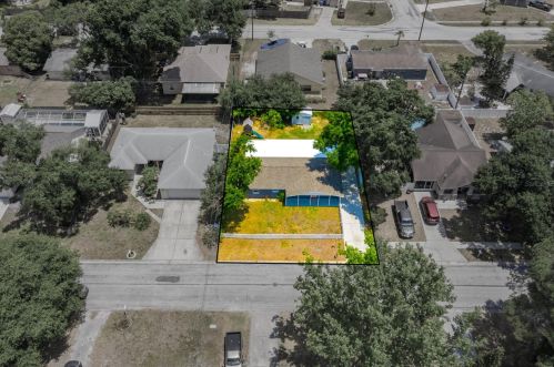 3207 Acacia St, Lutz, FL 33558-4926