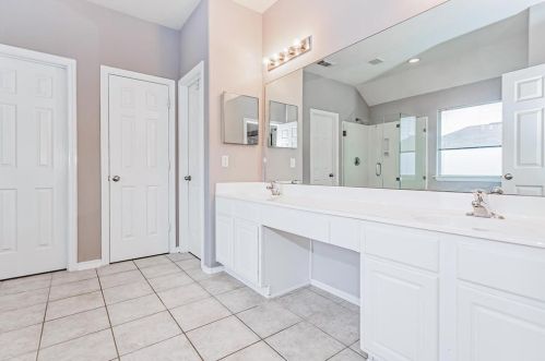 18115 Stone Trl Mnr Dr, Humble TX 77346-3525 exterior