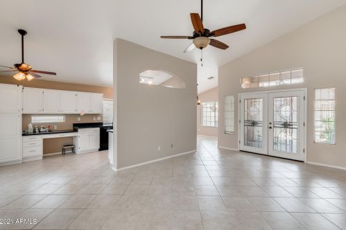 14385 Morning Star Trl, Sun City, AZ 85374-3816