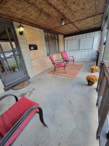 214 Tyrol Dr, Pittsburgh, PA 15227-3536