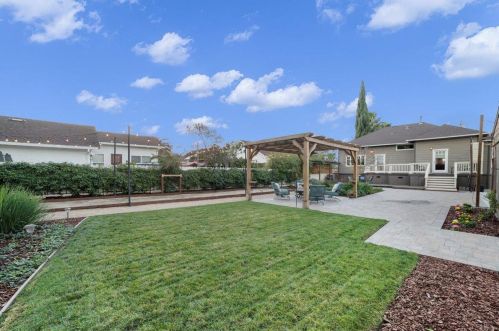 1438 Martin Ave, San Jose CA  95126-2515 exterior