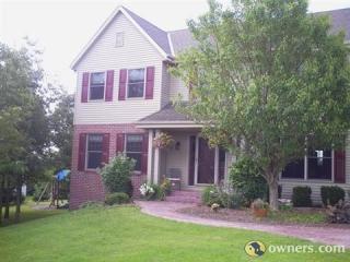 165 Arthur Rd, Hartford, WI 53027-9818