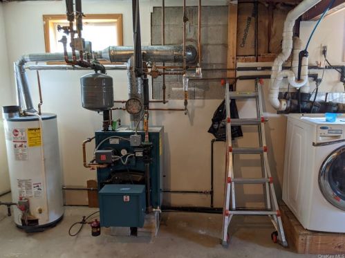 610 Prosperous Valley Rd, Middletown NY  10940-6149 exterior