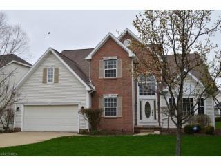 796 Village Pkwy, Akron, OH 44333-9104