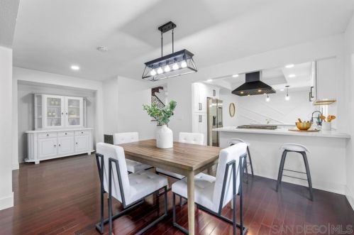 3170 Via De Caballo, Encinitas CA  92024-6925 exterior