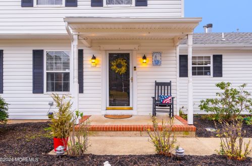 444 Vista Ct, Bricktown NJ  08724-5313 exterior