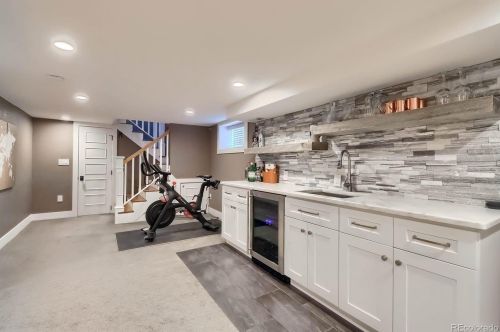 580 Corona St, Denver CO 80218-3940 exterior