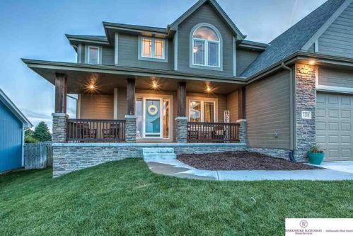 7724 156th Ave, Bennington, NE 68007-7482