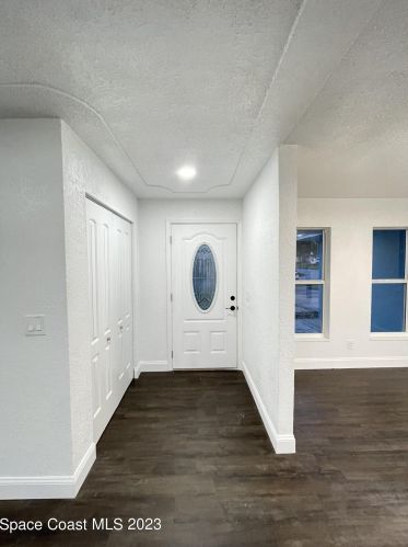 4065 Dianthus Ln, Titusville, FL 32796-1835